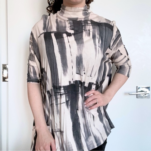 ASOS Abstract Paint Print Mock Neck Top Flowy Artsy Minimalist Chic Lagenlook - Picture 2 of 5